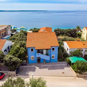 Modra Kuca Apartment